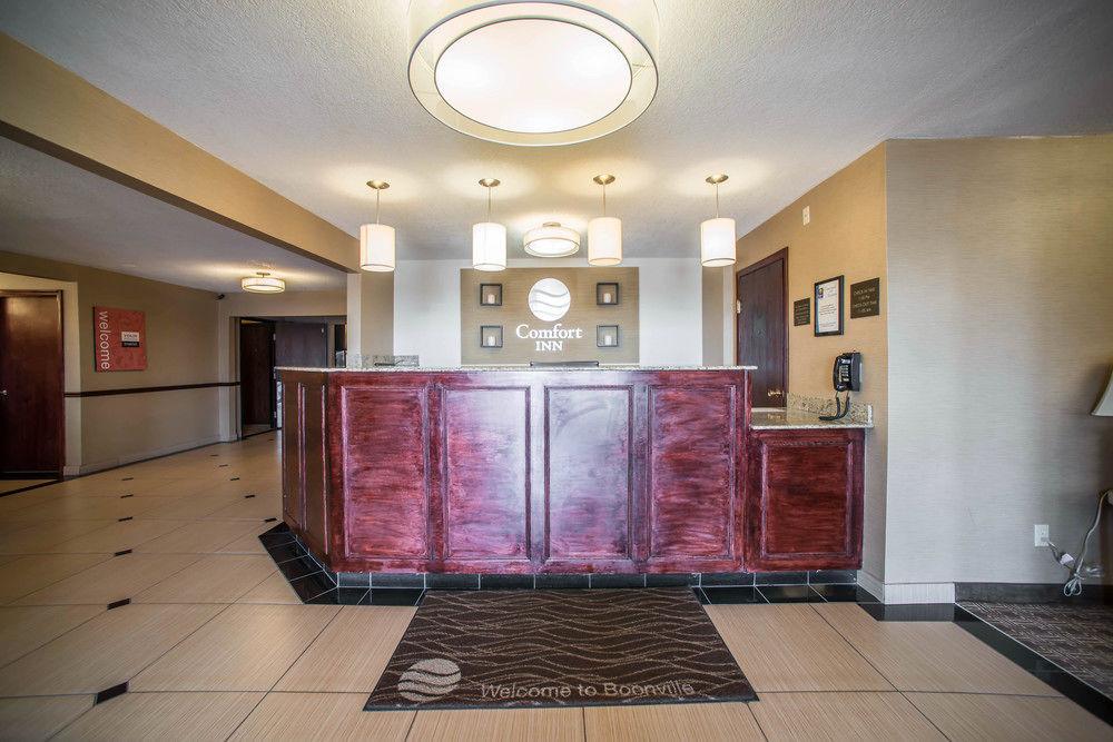 Quality Inn & Suites Boonville - Columbia المظهر الخارجي الصورة