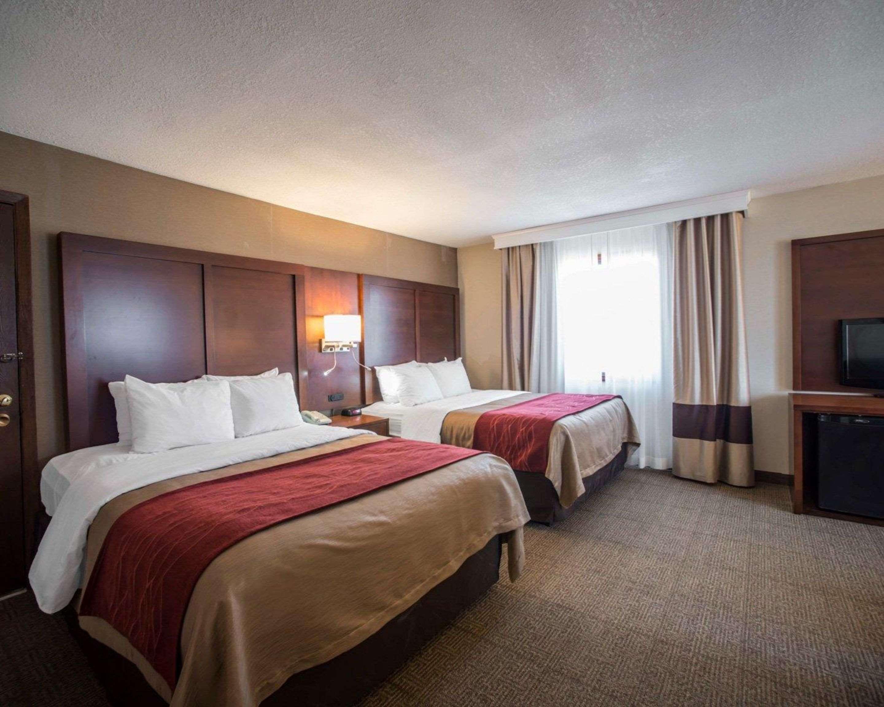 Quality Inn & Suites Boonville - Columbia المظهر الخارجي الصورة