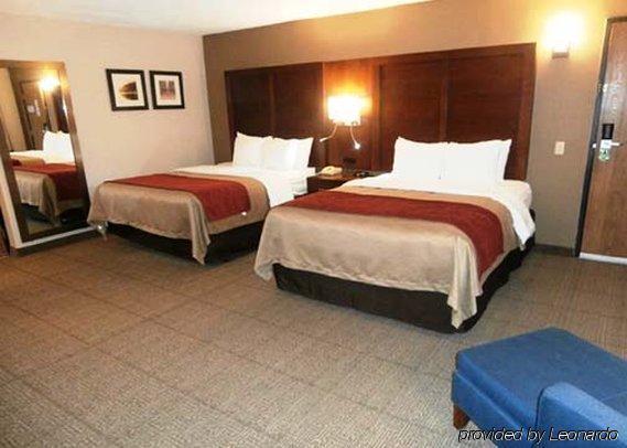 Quality Inn & Suites Boonville - Columbia المظهر الخارجي الصورة